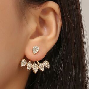 Diamond decor stud earrings #391